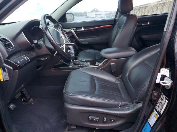 2014 KIA SORENTO