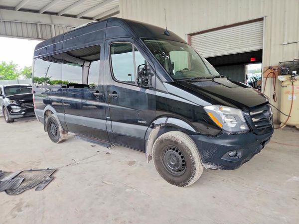 2014 MERCEDES-BENZ SPRINTER Standard / High
