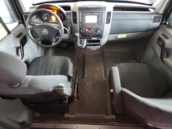 2014 MERCEDES-BENZ SPRINTER Standard / High