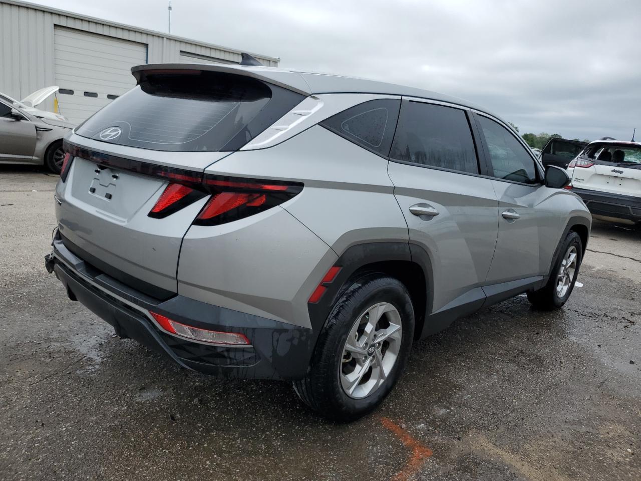 2024 HYUNDAI TUCSON SE