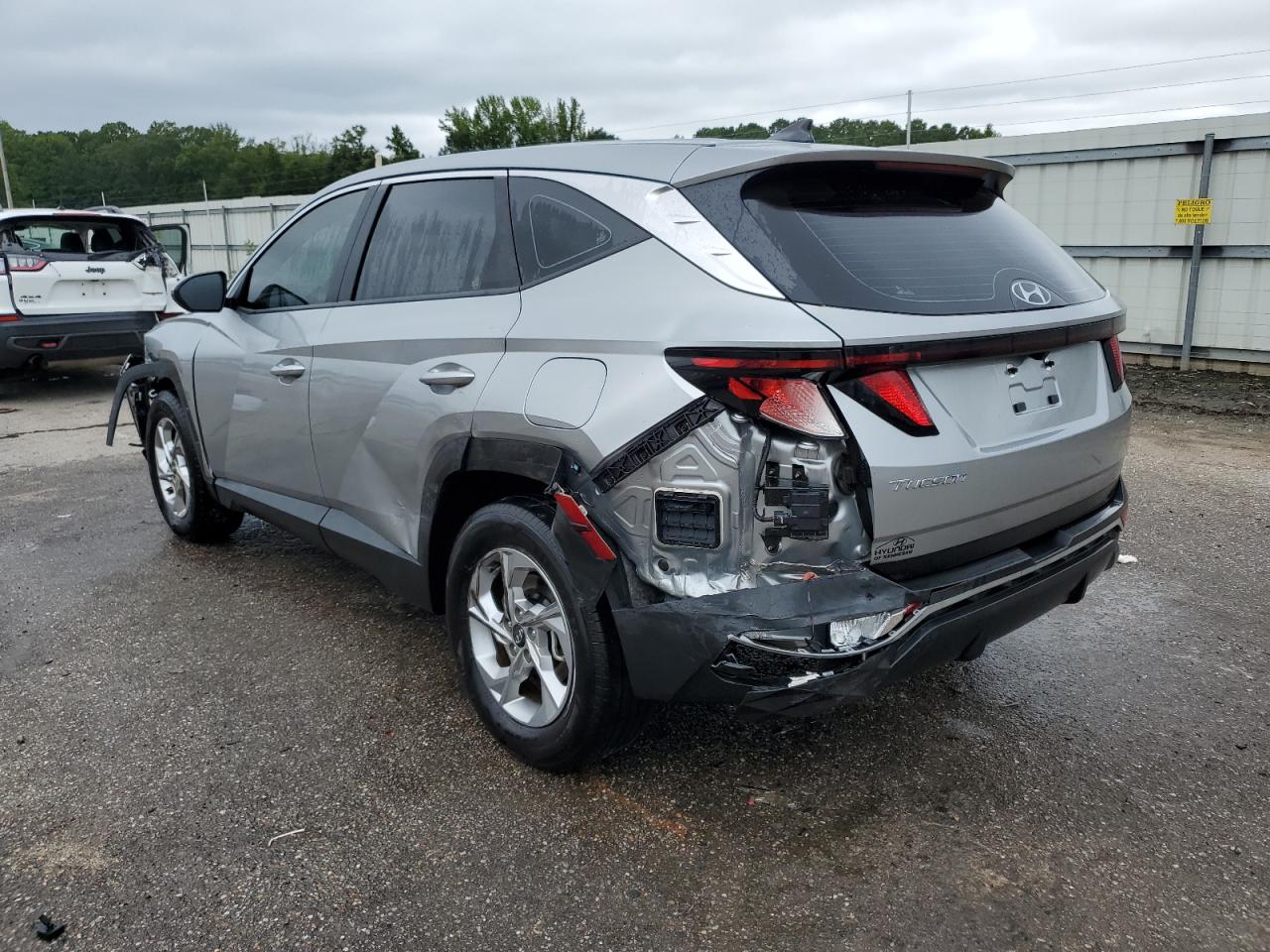 2024 HYUNDAI TUCSON SE