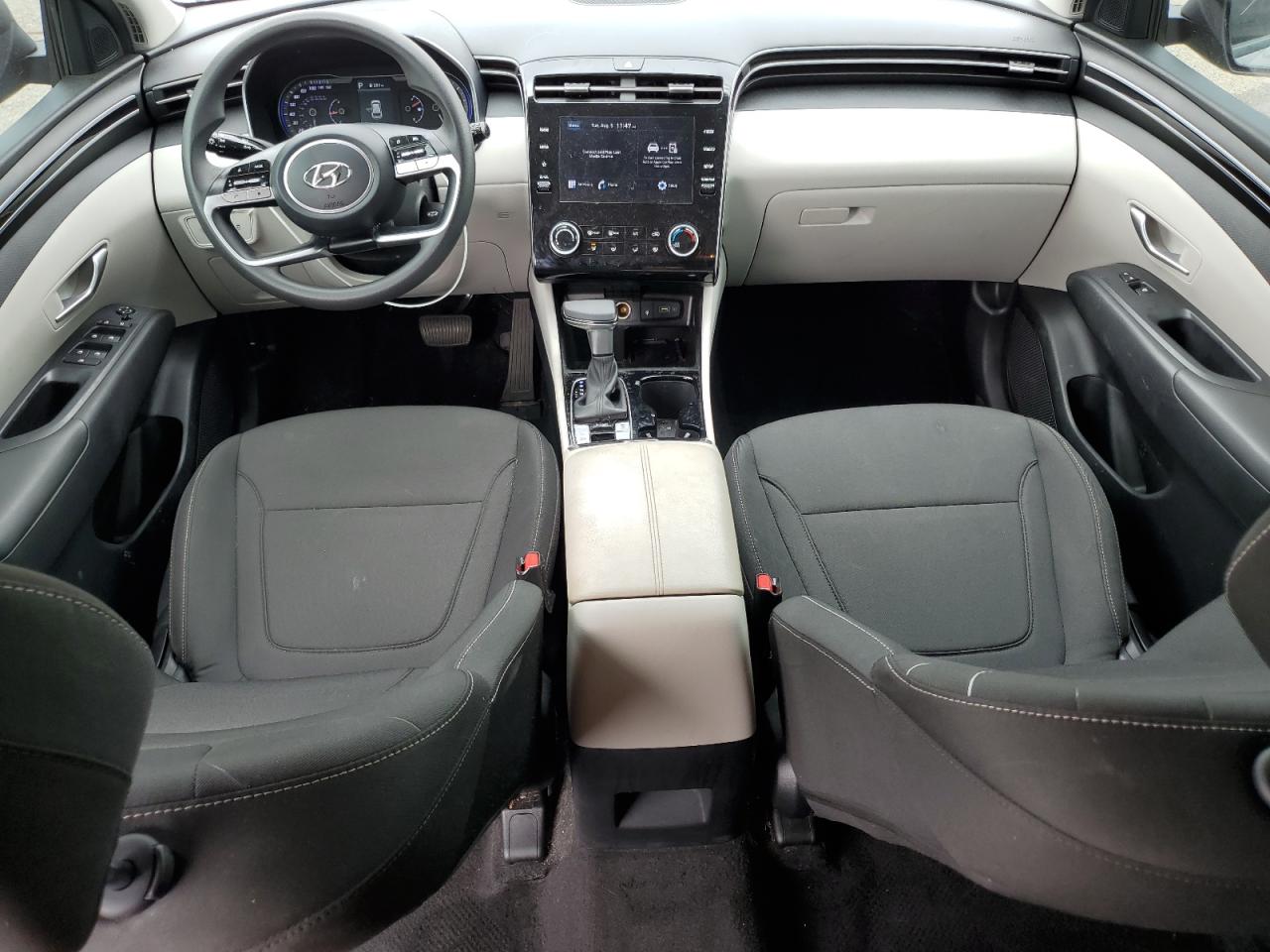2024 HYUNDAI TUCSON SE