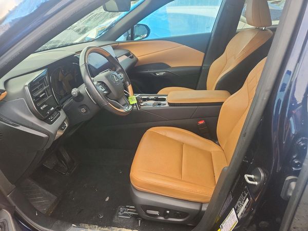 2024 LEXUS RX 350 — DENT