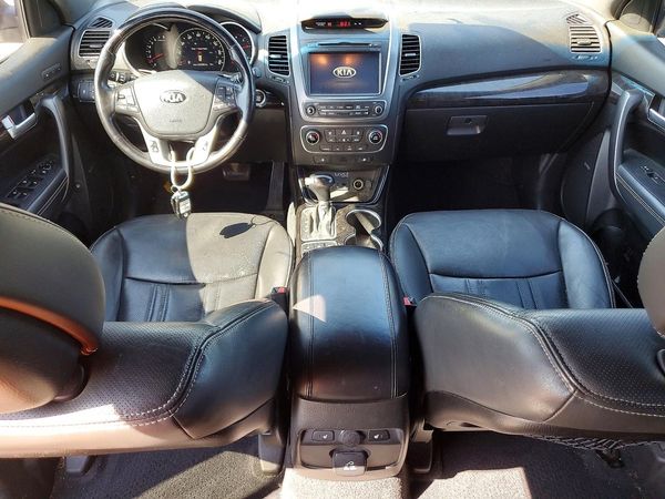 2014 KIA SORENTO SX