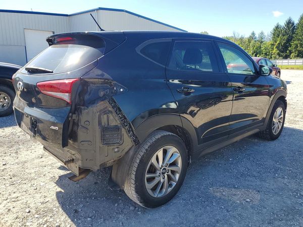 2018 HYUNDAI TUCSON SE Standard
