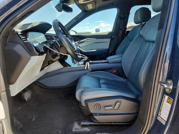 2020 AUDI E-TRON quattro Prestige