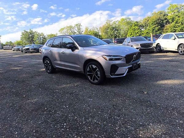 2026 VOLVO XC60