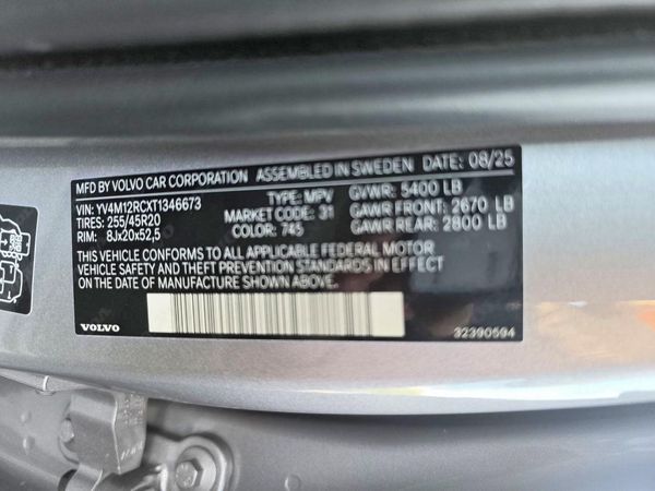 2026 VOLVO XC60