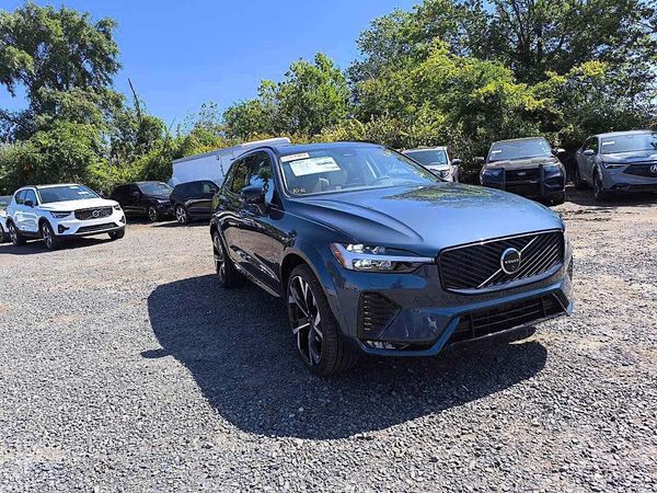 2026 VOLVO XC60