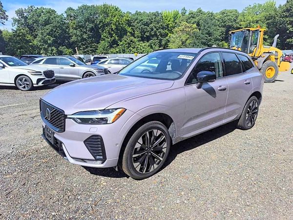 2026 VOLVO XC60