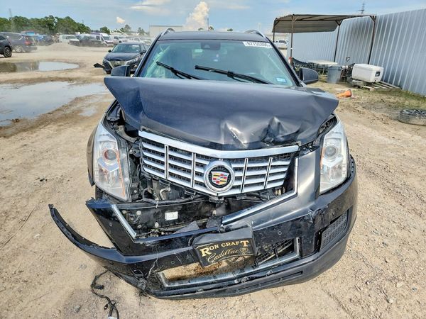 2015 CADILLAC SRX Luxury