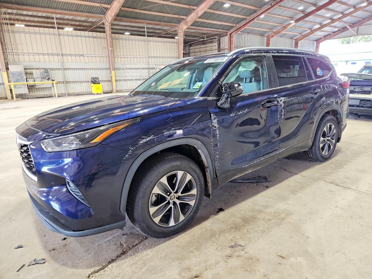 2023 TOYOTA HIGHLANDER