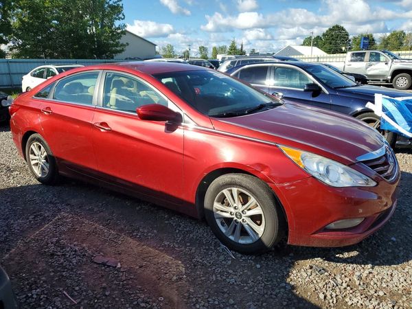 2013 HYUNDAI SONATA GLS/ GLS Popular