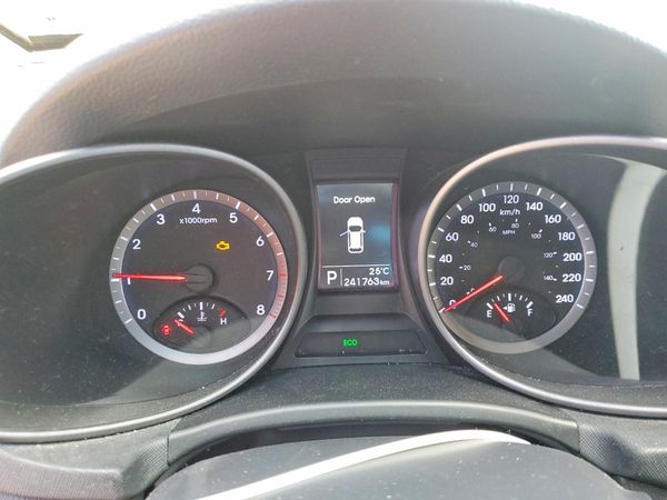 2014 HYUNDAI SANTA FE GLS