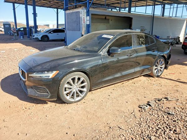 2019 VOLVO S60