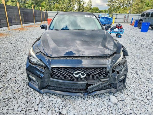 2015 INFINITI Q50