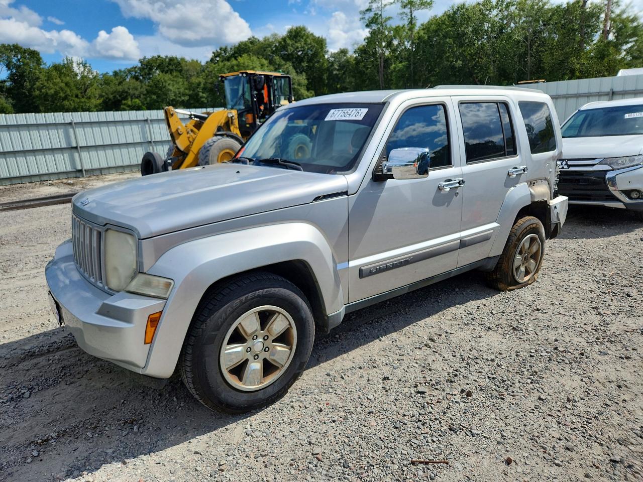 2012 JEEP LIBERTY Sport — Front 3/4