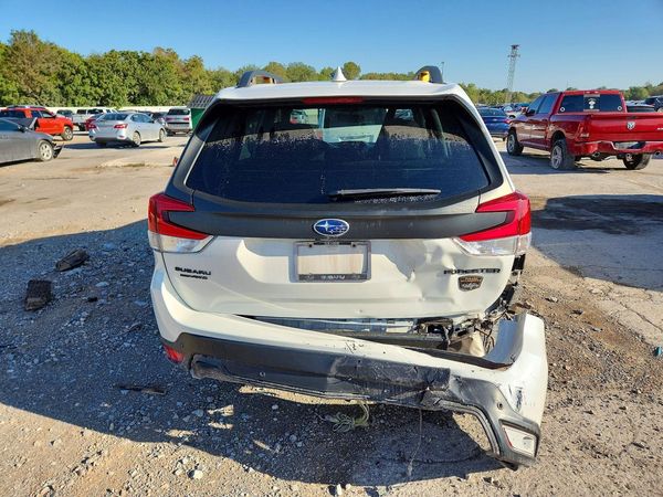2023 SUBARU FORESTER