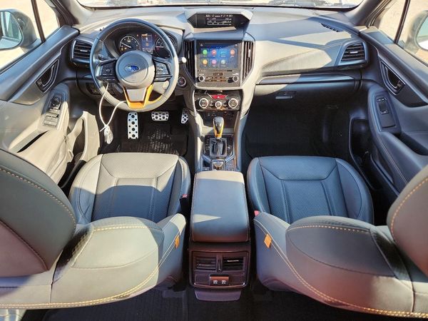 2023 SUBARU FORESTER