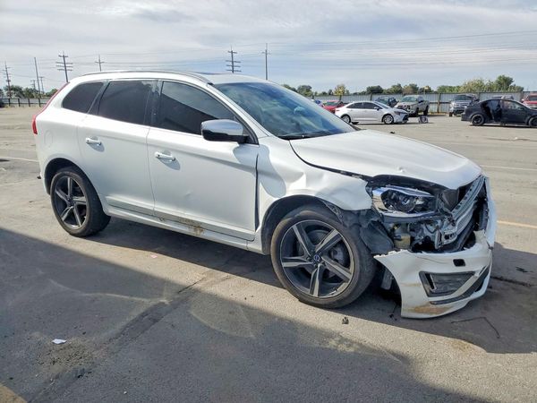 2014 VOLVO XC60