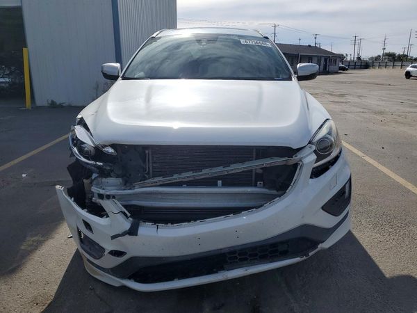 2014 VOLVO XC60