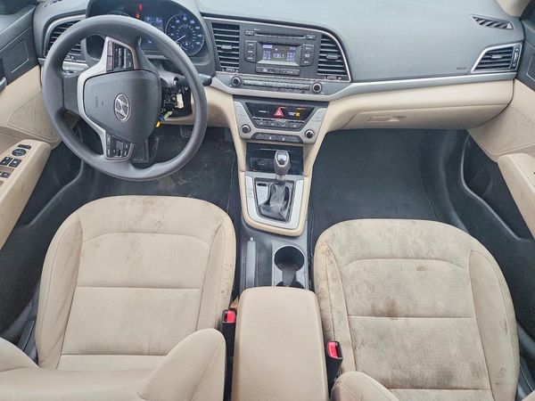 2018 HYUNDAI ELANTRA SE — CKPT