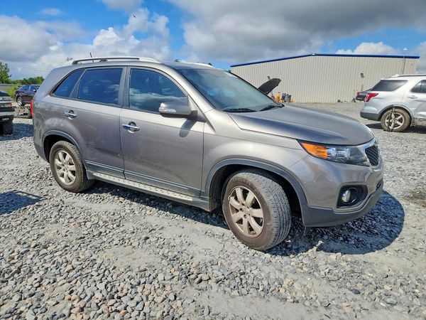 2012 KIA SORENTO GL(Middle-low grade) — Passenger 3/4