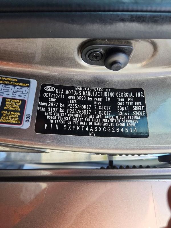 2012 KIA SORENTO GL(Middle-low grade) — VINS