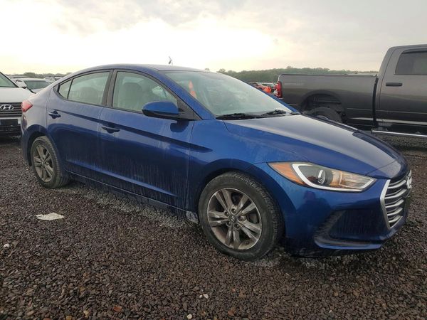 2017 HYUNDAI ELANTRA
