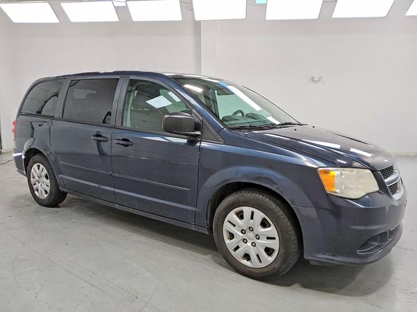 2014 DODGE GRAND CARAVAN SE — Passenger 3/4