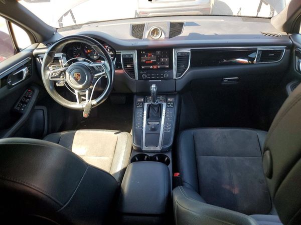 2017 PORSCHE MACAN — CKPT