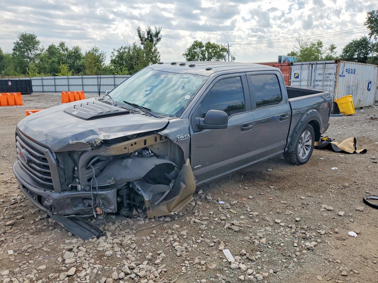 2017 FORD F150 SuperCrew