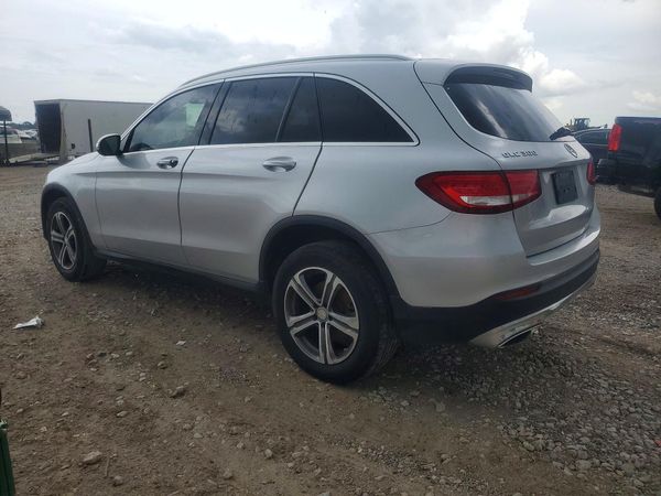 2016 MERCEDES-BENZ GLC GLC300