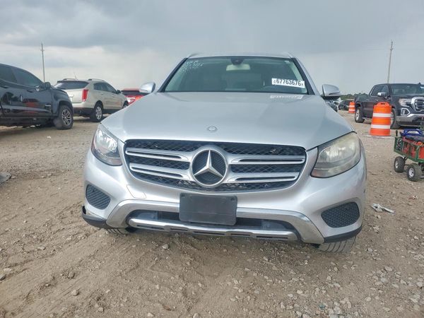 2016 MERCEDES-BENZ GLC GLC300