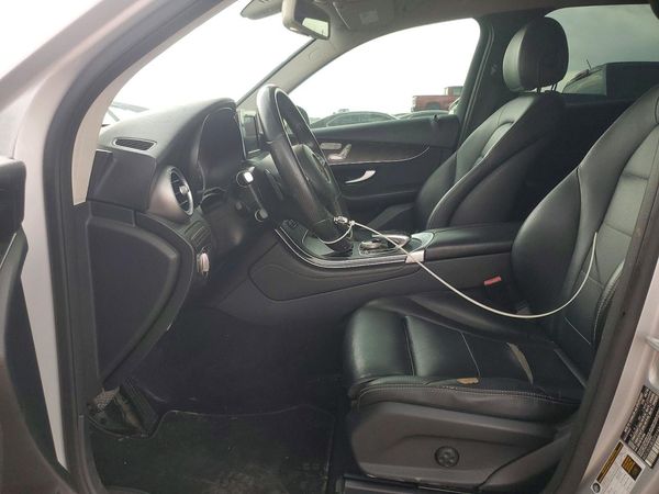 2016 MERCEDES-BENZ GLC GLC300