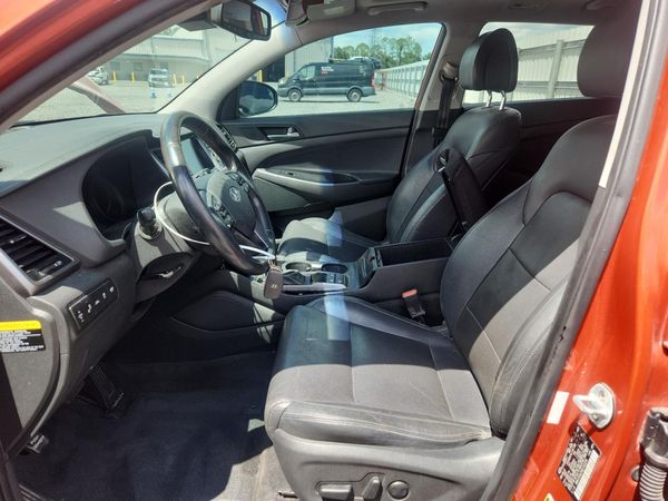 2016 HYUNDAI TUCSON — DENT