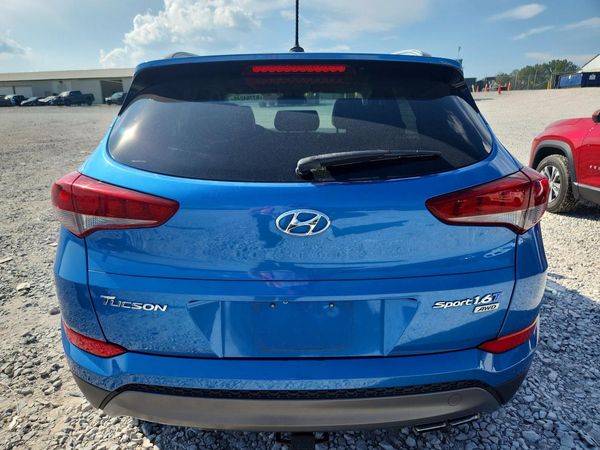 2016 HYUNDAI TUCSON