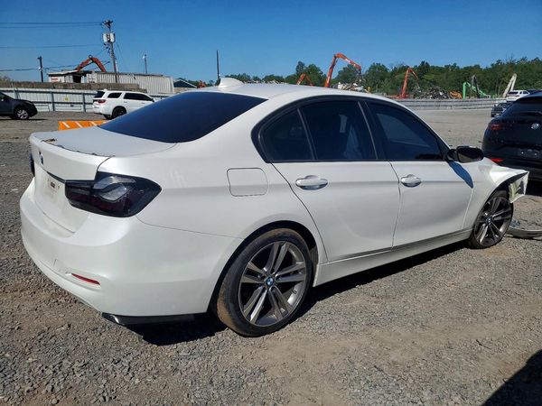 2018 BMW 320