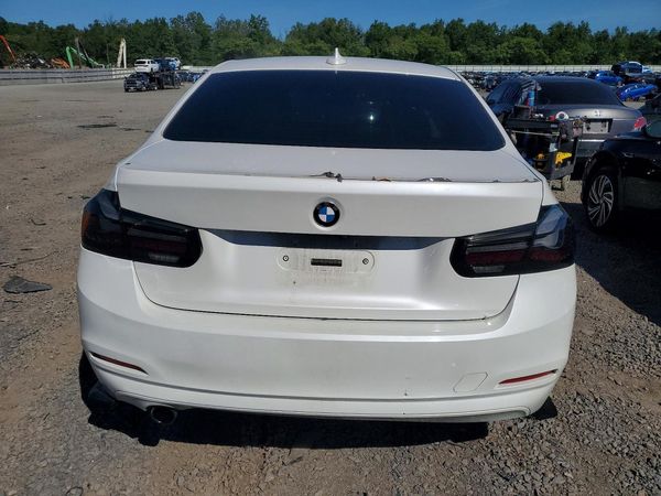 2018 BMW 320