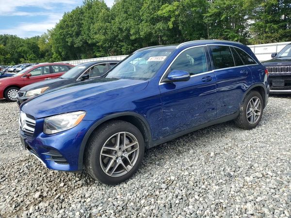 2017 MERCEDES-BENZ GLC