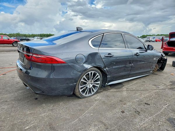 2024 JAGUAR XF