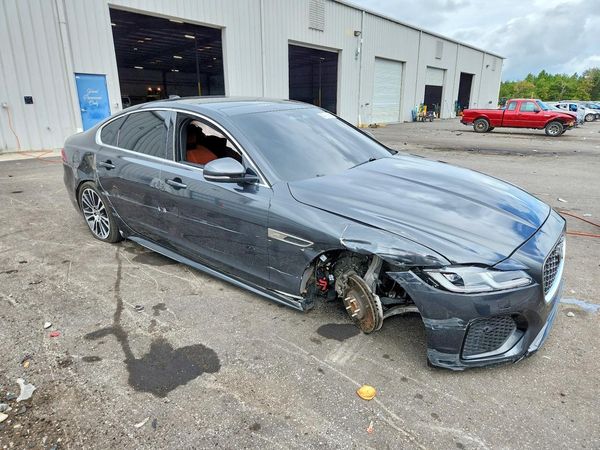 2024 JAGUAR XF