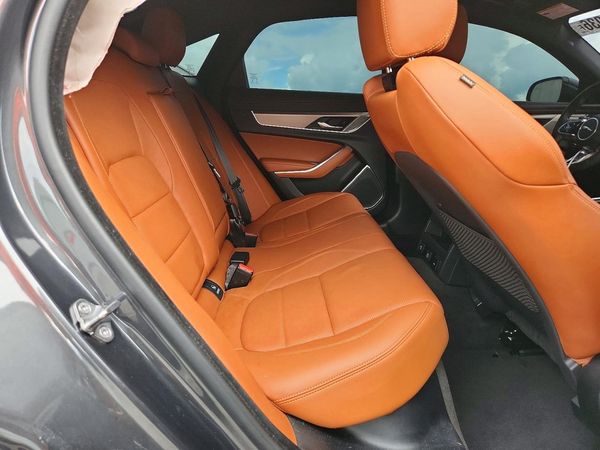 2024 JAGUAR XF