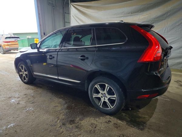2014 VOLVO XC60
