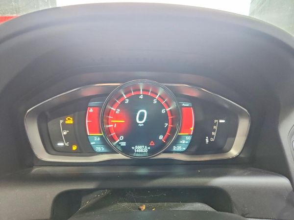 2014 VOLVO XC60