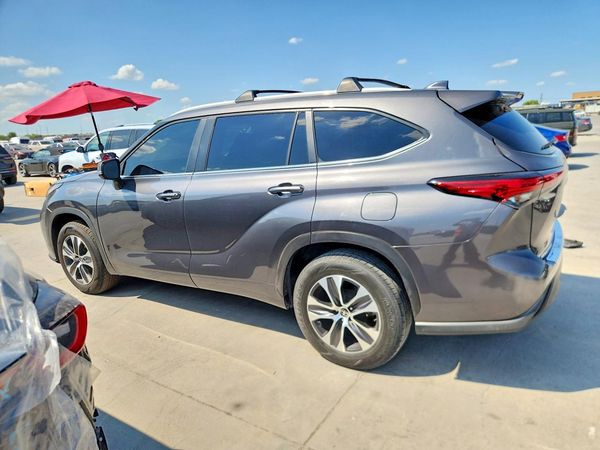 2023 TOYOTA HIGHLANDER