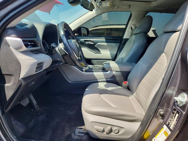 2023 TOYOTA HIGHLANDER