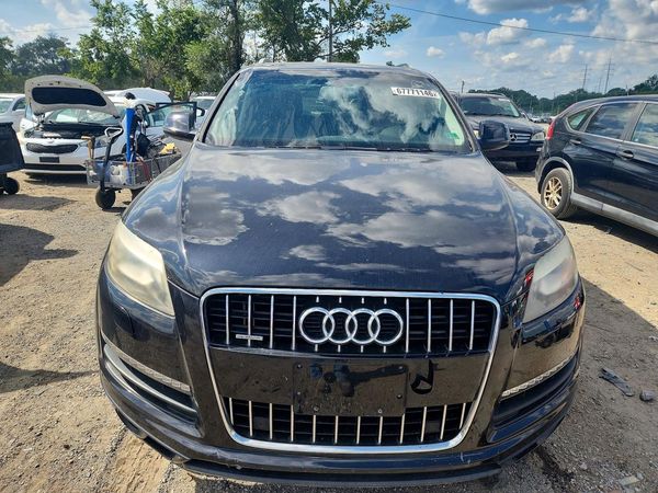 2013 AUDI Q7