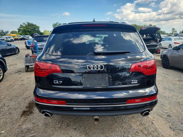 2013 AUDI Q7
