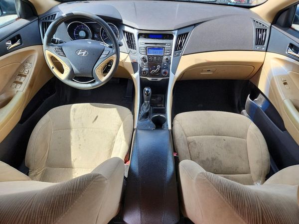 2013 HYUNDAI SONATA GLS/ GLS Popular